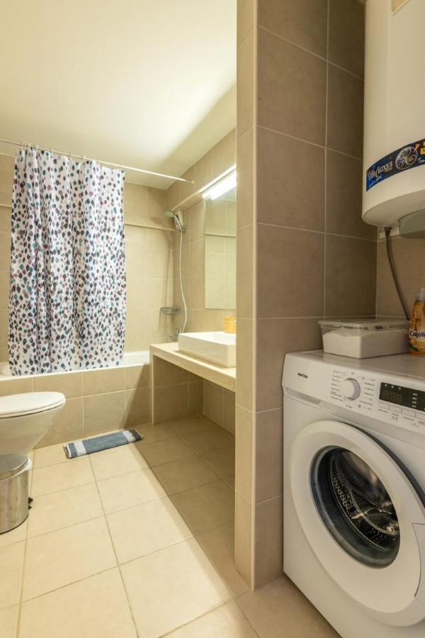 Appartement City Center With Free Parking And Port Side View *