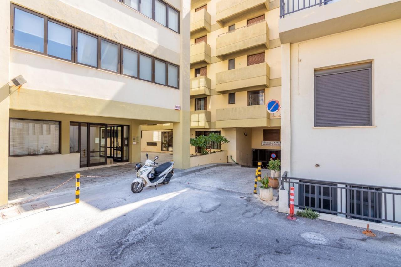 Appartement City Center With Free Parking And Port Side View *